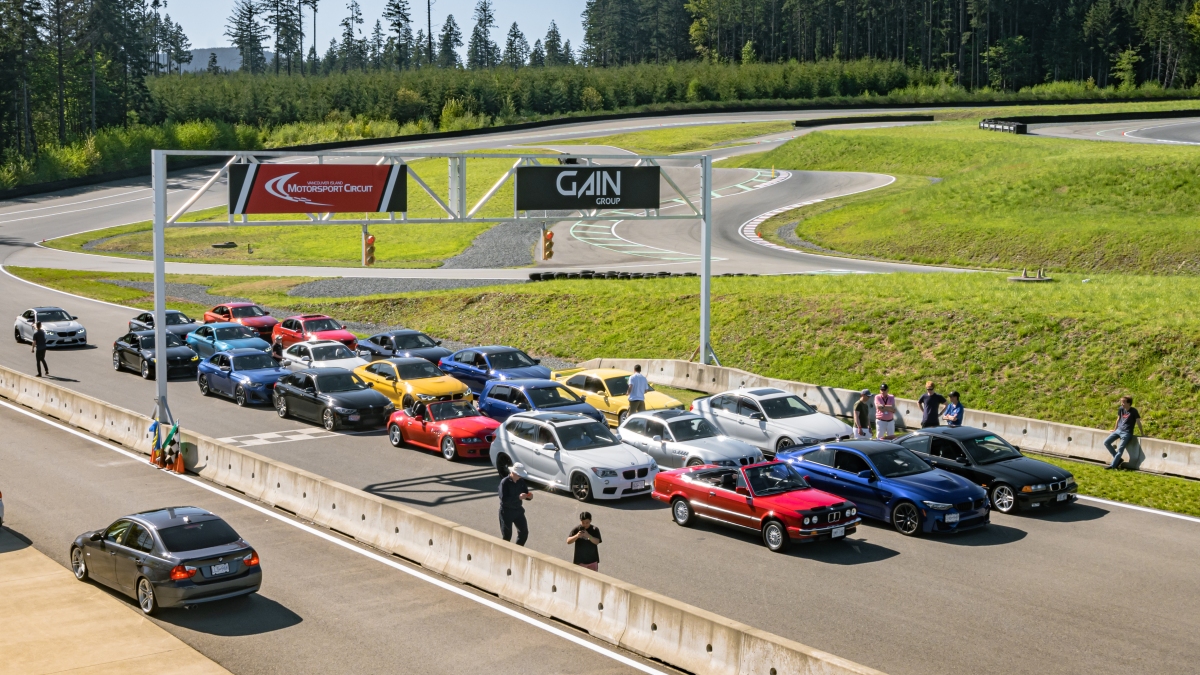 BMWCCBC Vancouver Island Motorsport Circuit tour